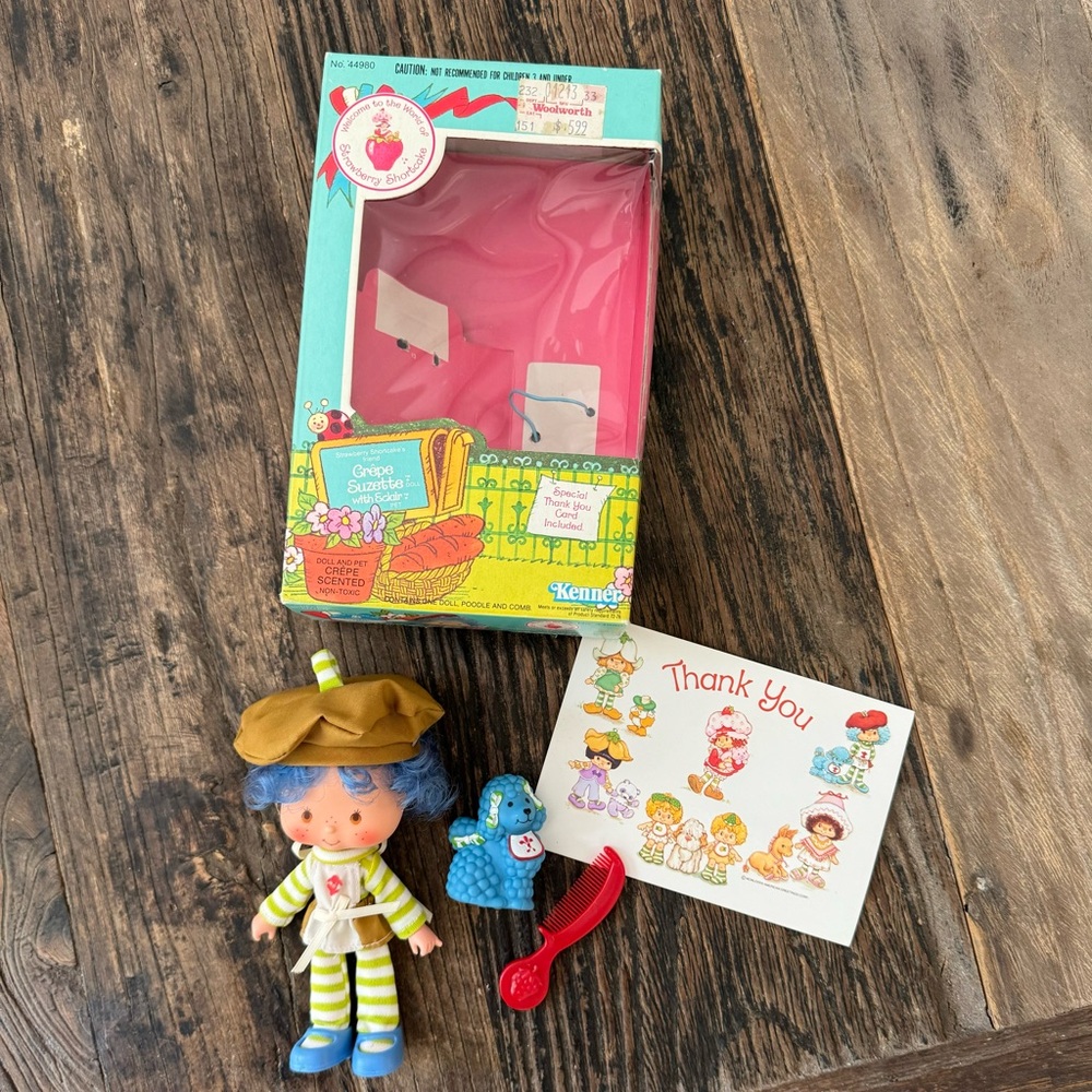 Excellent vintage 1980’s “Crepe Suzette with pet Eclair” 🍓 Shortcake doll